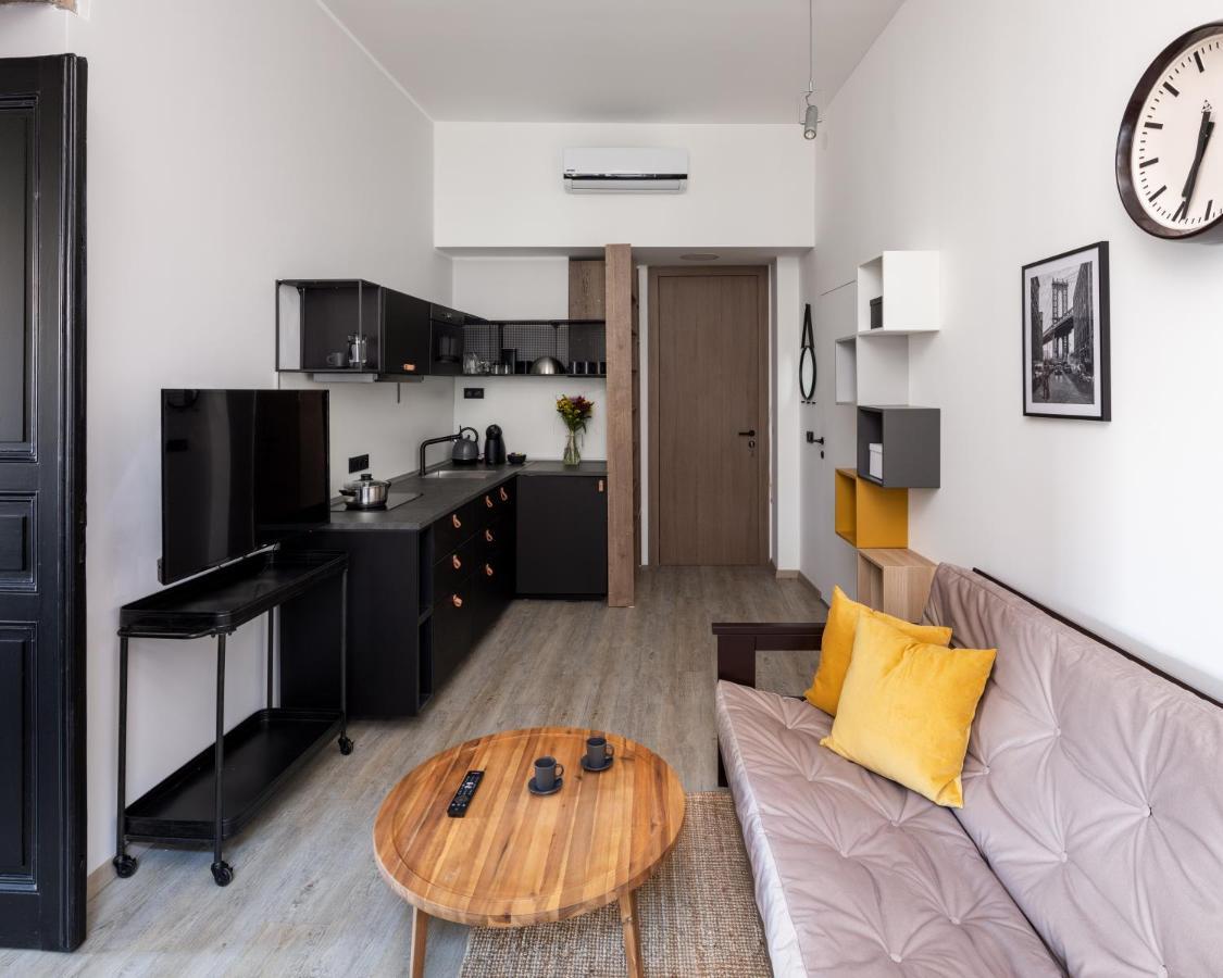 Designer Apartments In New Town By Prague Days - "Included Everything We Needed And More" Bagian luar foto