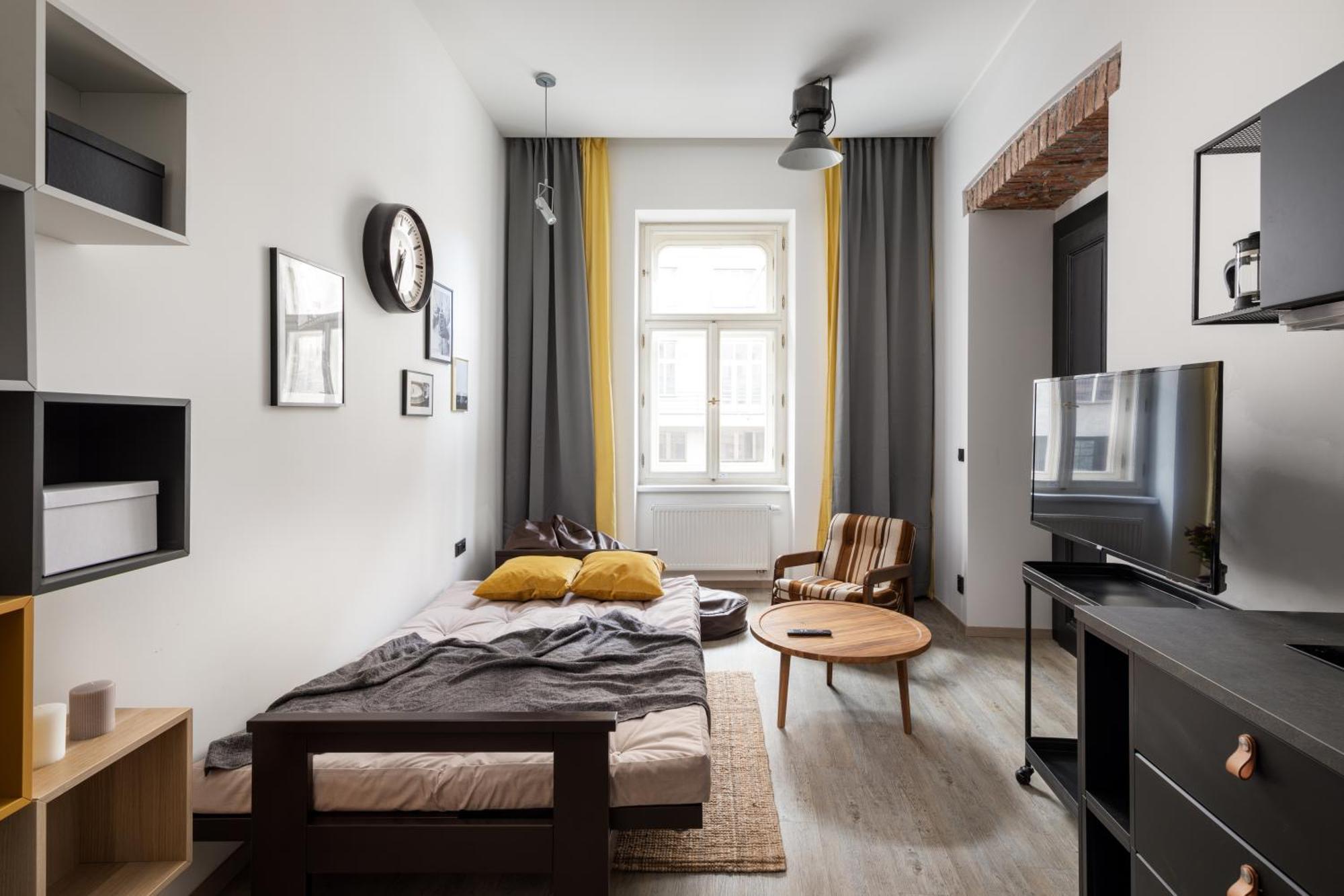 Designer Apartments In New Town By Prague Days - "Included Everything We Needed And More" Ruang foto